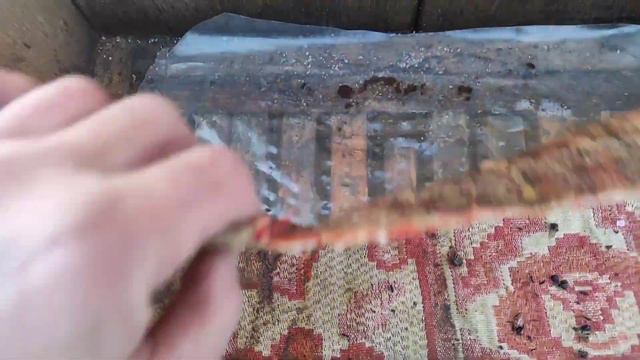 Пчеловодство. Весенний парадокс. Апрельская зима и пчёлы. Что делать чем подкормить пчелосемьи. смотреть онлайн