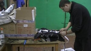 Ленд крузер 200 2010 г.в  расклейка фар и замена герметика