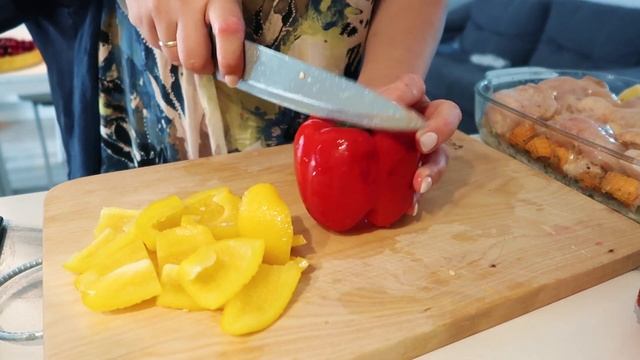 Курица с овощами в духовке Ужин без заморочек смотреть онлайн
