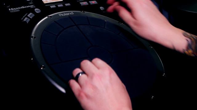 Roland HandSonic HPD-20 — In the Studio with TC Spitfire смотреть онлайн