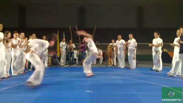 Capoeira: The Brazilian Martial Art - Dance, Fight and Music - Capoeira Brasil - MMA - UFC смотреть онлайн