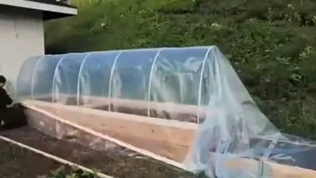 Удобный парник своими руками смотреть онлайн