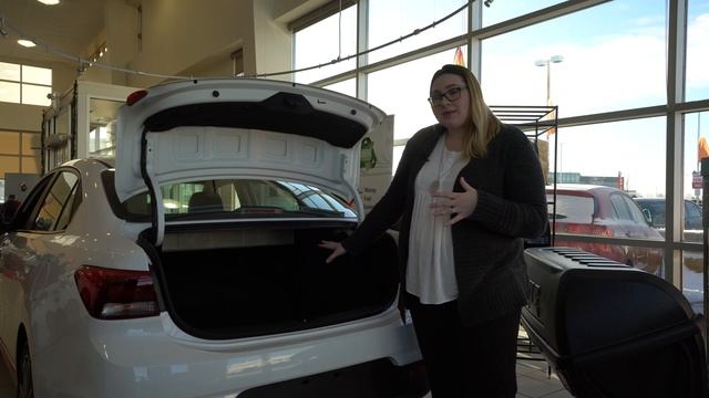 The 2018 Kia Rio EX is a compact car, but has tons of room in the trunk! смотреть онлайн