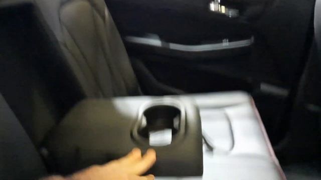 SWM G05 Pro – вместительный семейный кроссовер из Китая смотреть онлайн