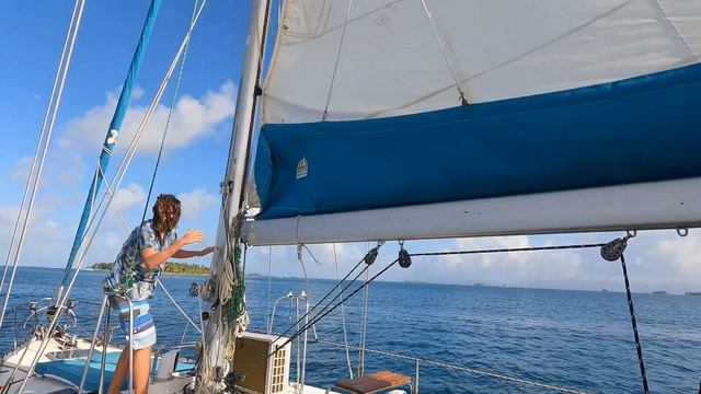 SSL668 ~ Collision Alert At Sea !