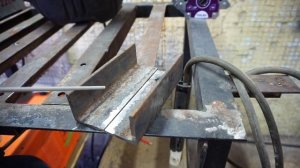 Сварка электродом для начинающих  Как научиться сварке  #Сваркаэлектродомдляначинающих#сваркаэлектр