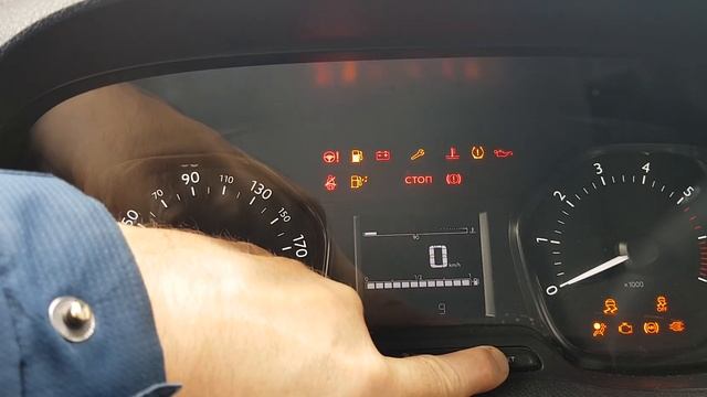 Сброс межсервисного пробега на Ситроен Джампи. CITROЁN Jumpy. смотреть онлайн