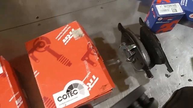 ЗАМЕНА ТОРМОЗНЫХ ДИСКОВ FORD FOCUS 3 смотреть онлайн