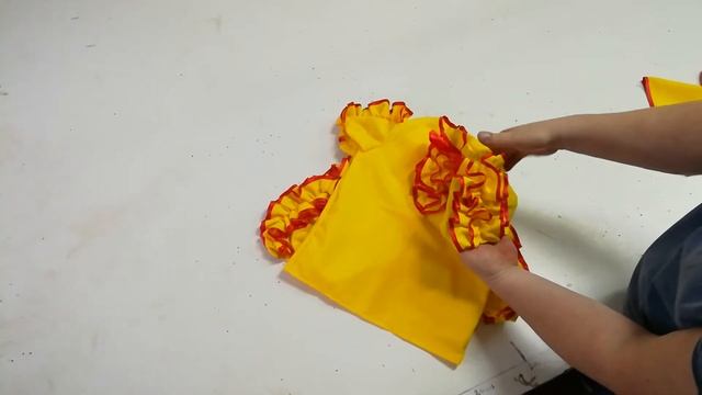 Костюм Цыпленок смотреть онлайн