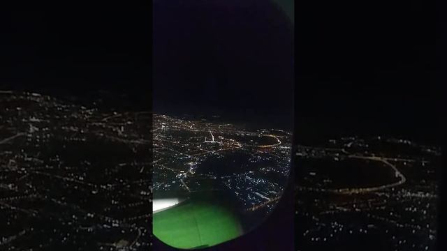 Полет где-то над землей. смотреть онлайн