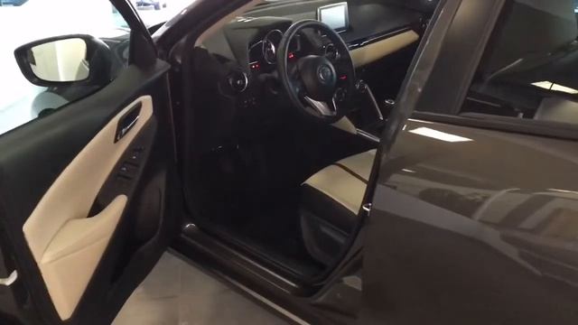 Mazda 2 Skyactiv-G 1.5L 115 cv i-eloop Titanium смотреть онлайн