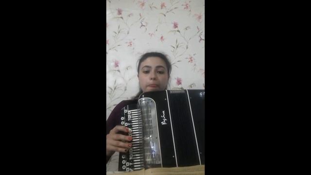 Негізгі аспап Баян Разбор арпеджио и аккордов в гамме До мажор Надежда Михалёва смотреть онлайн