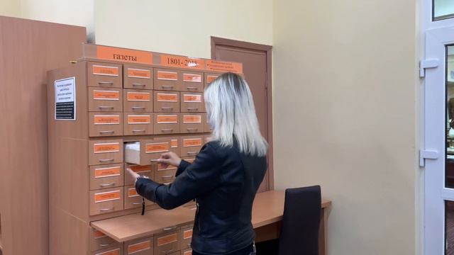 Экскурсия по одному из самых больших отделов исторички — отделу периодики смотреть онлайн