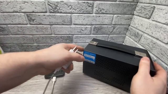 Обзор на Стабилизатор напряжения ippon avr-1000 600Вт смотреть онлайн