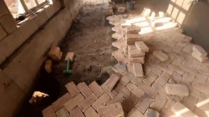 MOLXONA POLIGA G'ISHT TERISH VA BITON OXIRLAR