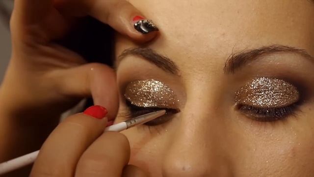 Новогодний макияж|Золотой макияж смотреть онлайн
