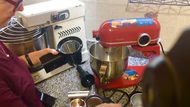 Impastatrice contro planetaria, grande comparazione. Voi quale preferite di più? смотреть онлайн