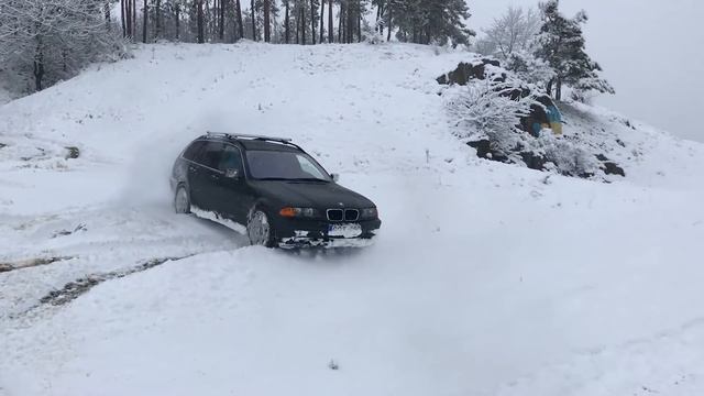 Off-road - 320 Крутим пятаки (BMW, НИВА, Pajero, Subaru, Skoda, BRP)