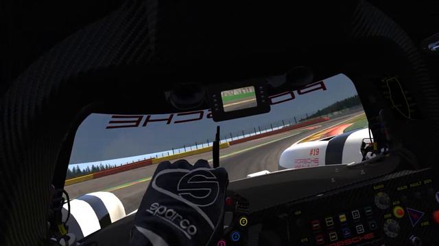 Assetto Corsa - Oculus Rift CV1 - Test Drive - Porsche 919 LMP1 @Spa смотреть онлайн