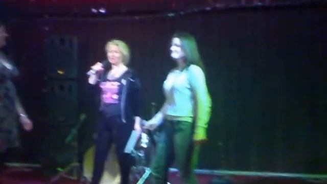 девушки бывают разные черные белые красные смотреть онлайн