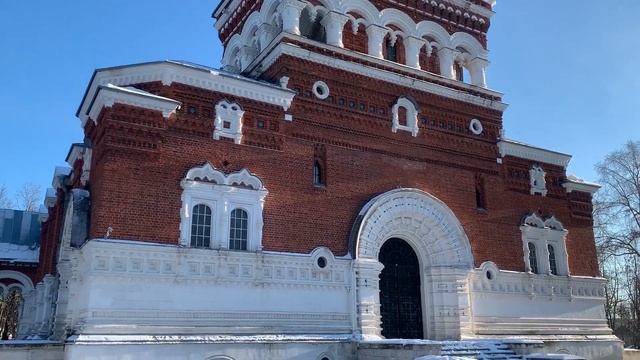 Гусь-Хрустальный / Удивительная деревушка / Музей хрусталя смотреть онлайн