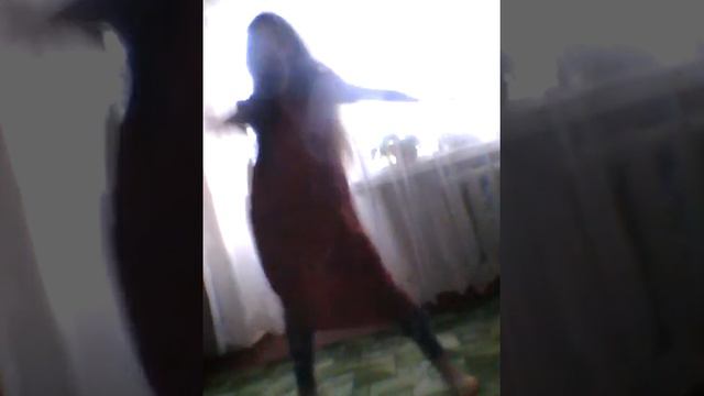 Айза. Танцует что смотреть онлайн