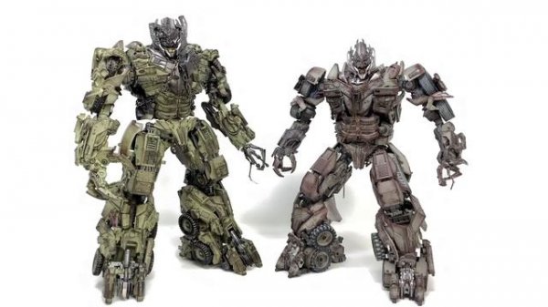 Unique Toys MEGATRON Transformers Dark Of The Moon R-05 DESPERADO Review