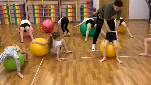 Фитнес в детском саду. МБДОУ "ЦРР - детский сад №59" г. Северск - 2021 смотреть онлайн