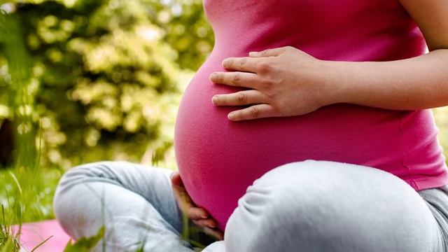 ПРОСТУДА ВО ВРЕМЯ БЕРЕМЕННОСТИ | 9 мифов о простуде ОРЗ и ОРВИ при беременности смотреть онлайн