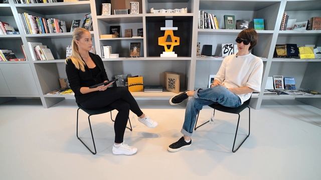 Дмитрий Аске: про граффити, женский образ в искусстве и как попасть на обложку Esquire. смотреть онлайн