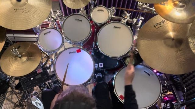 Neil Peart Inspired Double Bass Beat смотреть онлайн