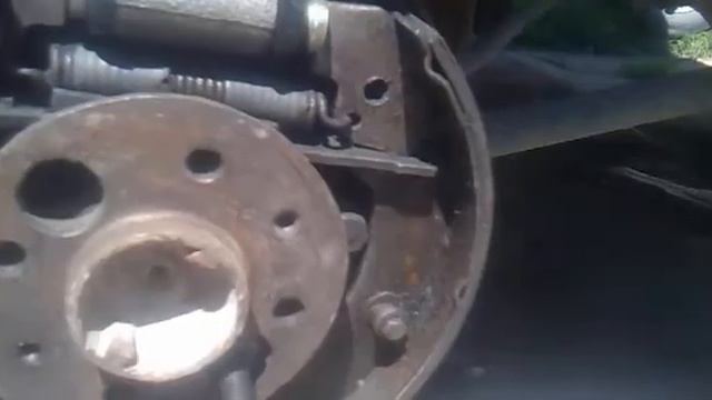 Устраняем течь Масла с моста Класика.Установка прокладки. смотреть онлайн
