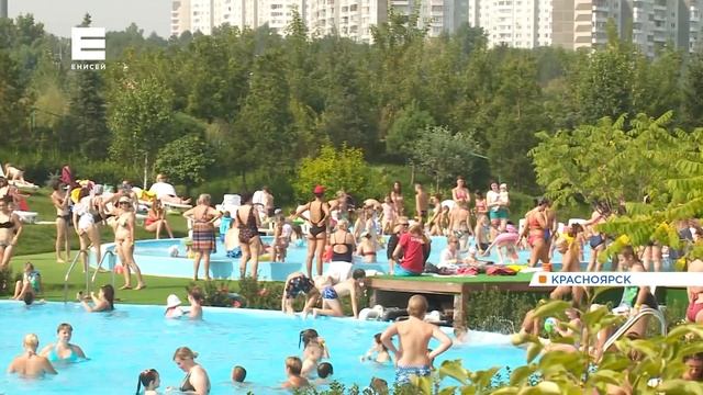 Красноярцы массово ринулись на пляжи и бассейны под открытым небом смотреть онлайн