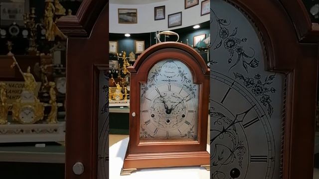 СОВРЕМЕННЫЕ НАСТОЛЬНЫЕ МЕХАНИЧЕСКИЕ ЧАСЫ K.MOZER ИЗГОТОВЛЕННЫЕ  В АНГЛИИ ПОД СТАРИНУ ГАРАНТИЯ 10 ЛЕ