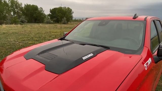 2022 Chevy Silverado Trailboss: Ultimate Dad Car Search