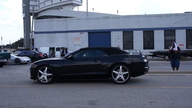 Camaro on Forgiato Wheels and Bmw coming into Stuntmania 2K16 смотреть онлайн