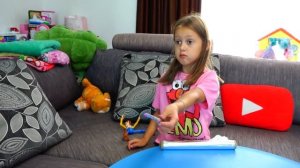 ШКОЛА СУПЕРСПОСОБНОСТЕЙ! Леона отобрала Силу у Милы! Кузя и Амелька хотят разобраться в этом!