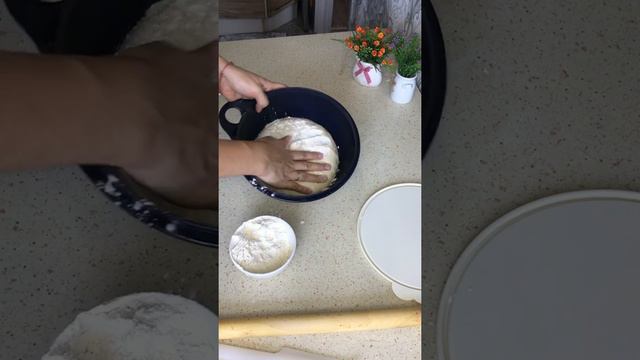Луковая лепёшка, Пәтір нан смотреть онлайн