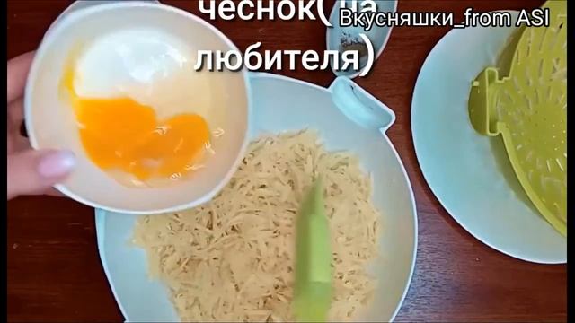 Вкусный обед  или ужин...!!!  Куриное филе в картофеле.mp4