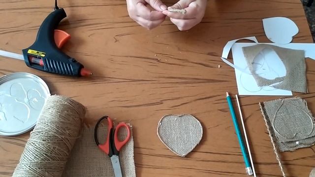 Мастер-класс «Цветок». Работа с мешковиной и джутом. смотреть онлайн