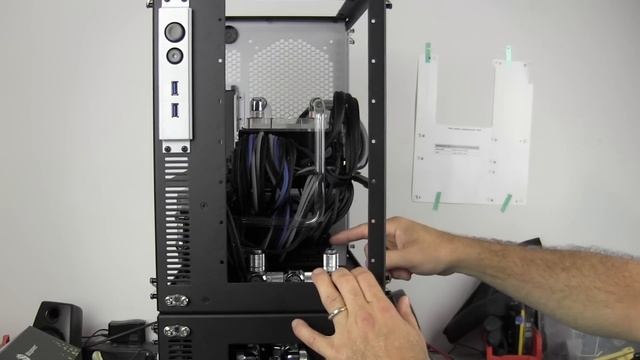 Case Labs Mercury S3 Mini ITX Build Log 5 - Bending Acrylic Tubing and Install GPU смотреть онлайн