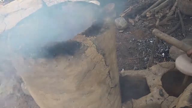 Первобытная жизнь сделайте нож из железа! смотреть онлайн