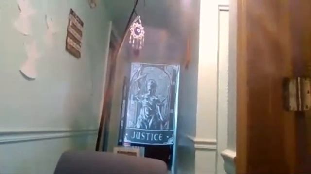 Live FREE Tarot reading with Trolls Next live 9pm eastern Subscribe to not Miss Out on Notes смотреть онлайн