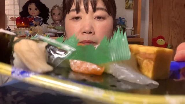 SUB字幕【ASMR】咀嚼音お寿司のモッパン?SUSHI Eating Sounds サーモン一緒に食べよう смотреть онлайн