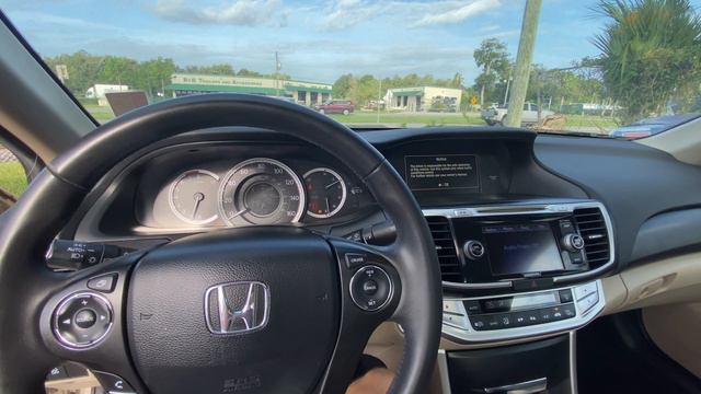 2015 Honda Accord Start-Up смотреть онлайн