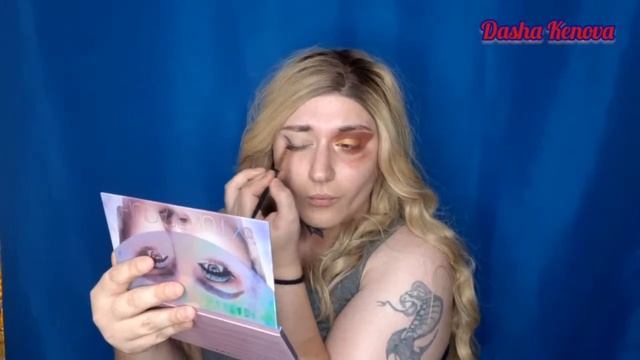 ПАЛЕТКИ ТЕНЕЙ ОТ EVELINE ПРОТИВ HUDA BEAUTY ??|| Попробуй обе и реши: на чьей стороне ты! ?? смотреть онлайн