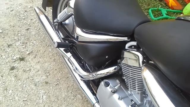 Ralenti Suzuki Intruder 125 смотреть онлайн