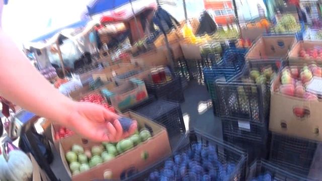 Нальчик! Сельхоз рынок Дубки! Цены на овощи и фрукты! 20 сентября 2021 смотреть онлайн