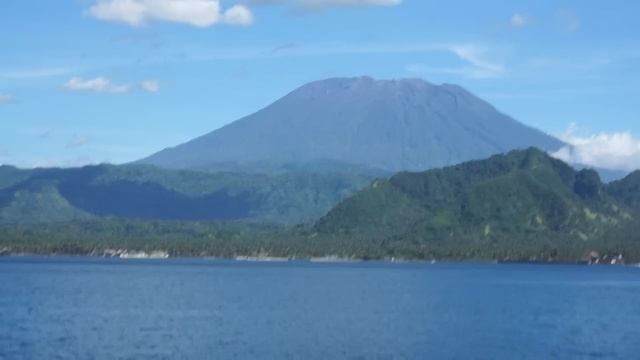 9x300HP Amazing view speed boat Gili Islands Bali Volcano смотреть онлайн
