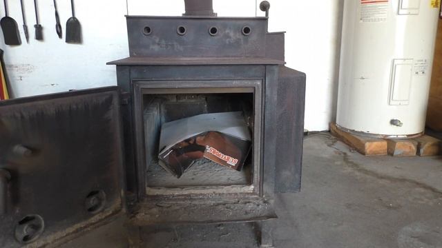 Well, I Didn't Expect This to Happen Again! What's in the wood stove? смотреть онлайн